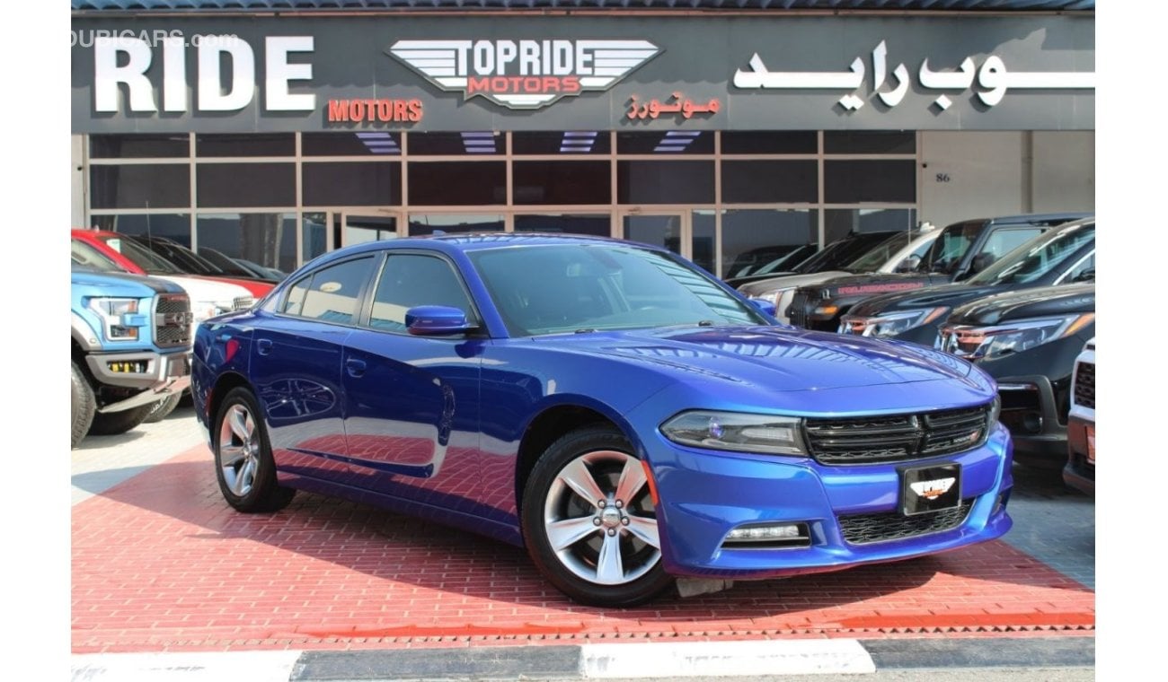 Dodge Charger SXT