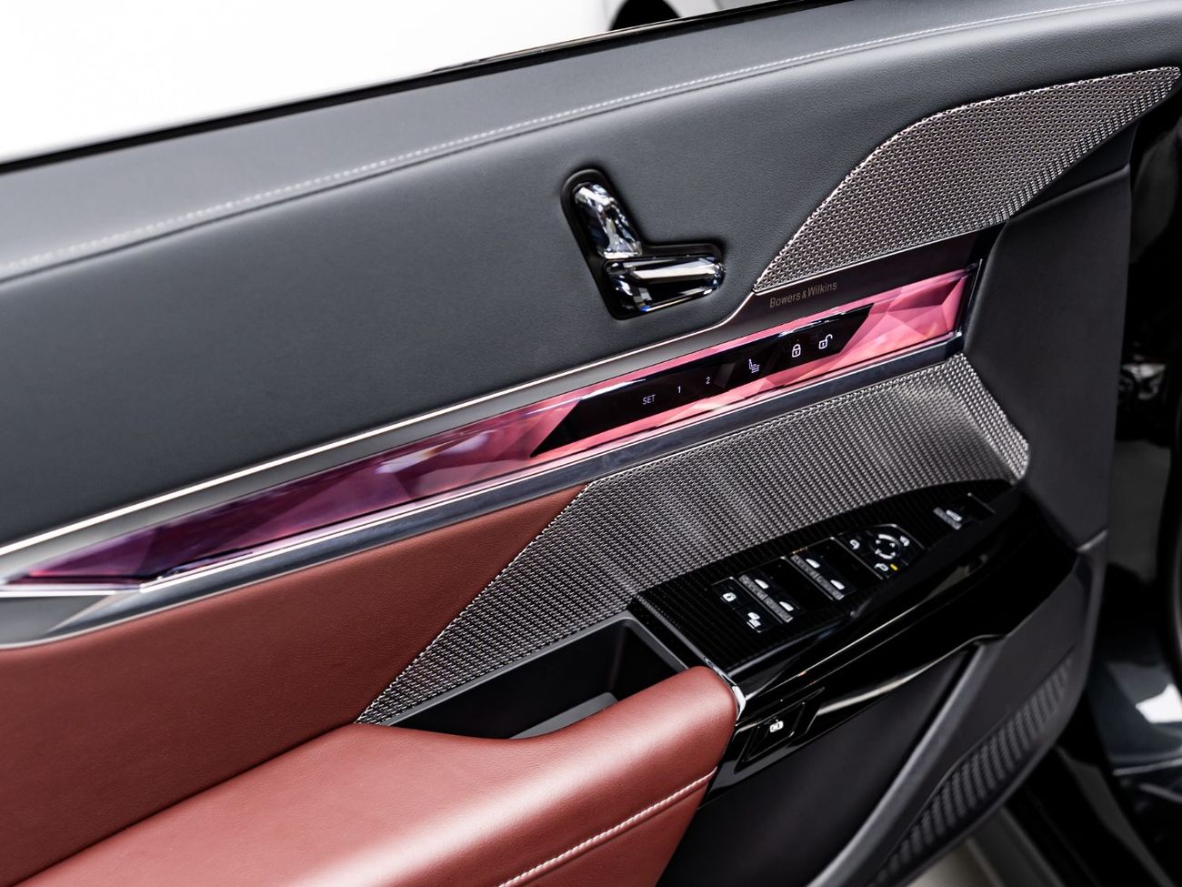 بي أم دبليو 735i 2024 BMW 735i, August 2029 BMW Warranty + Service Contract, Low KM's, GCC