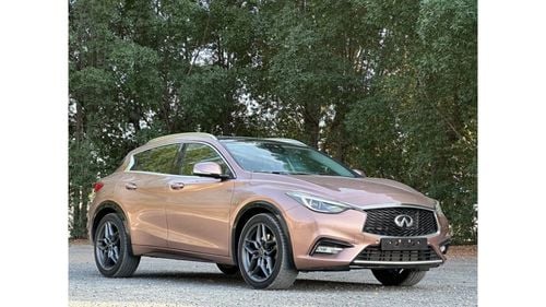 Infiniti QX30 Premium