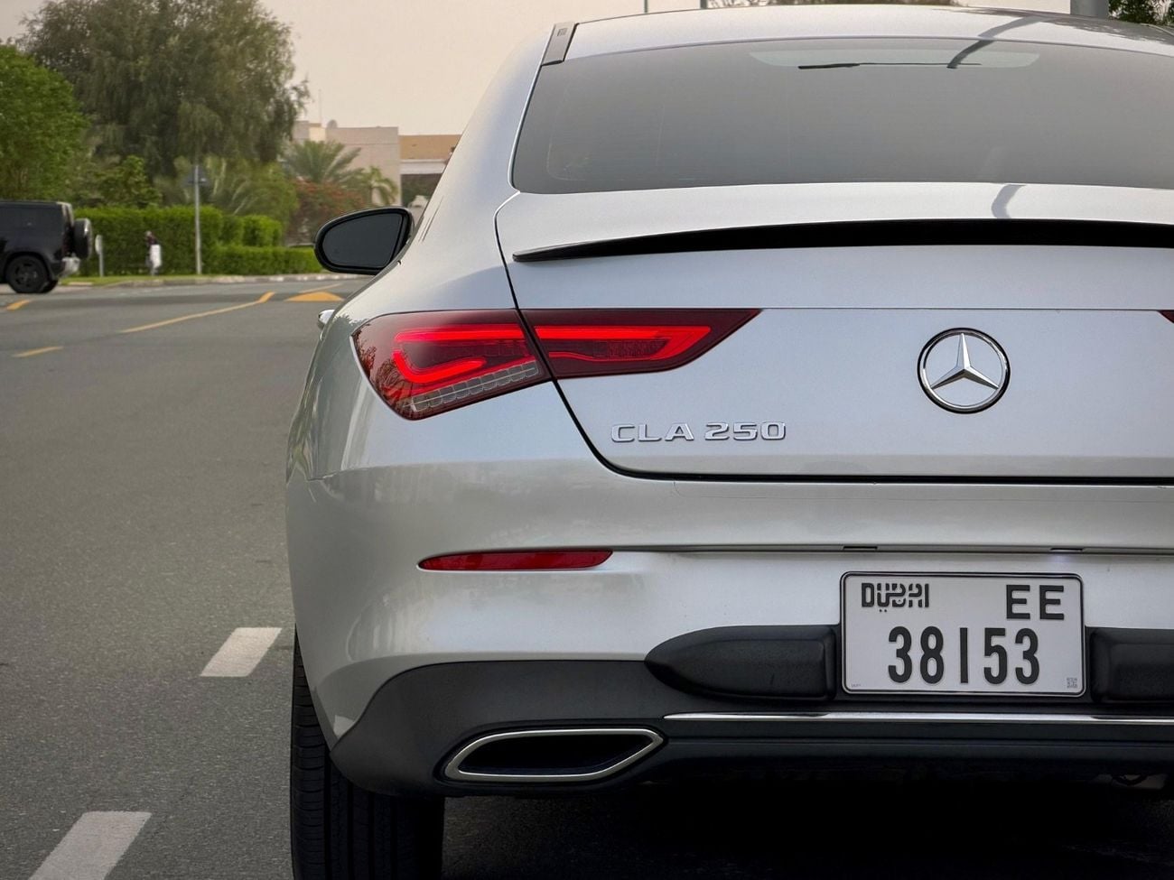Mercedes Benz CLA250 PREMIUM AMG