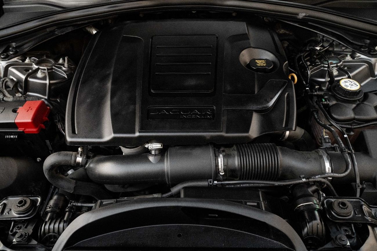 Jaguar F-PACE R-SPORT | 1,958 P.M  | 0% Downpayment | WARRANTY!