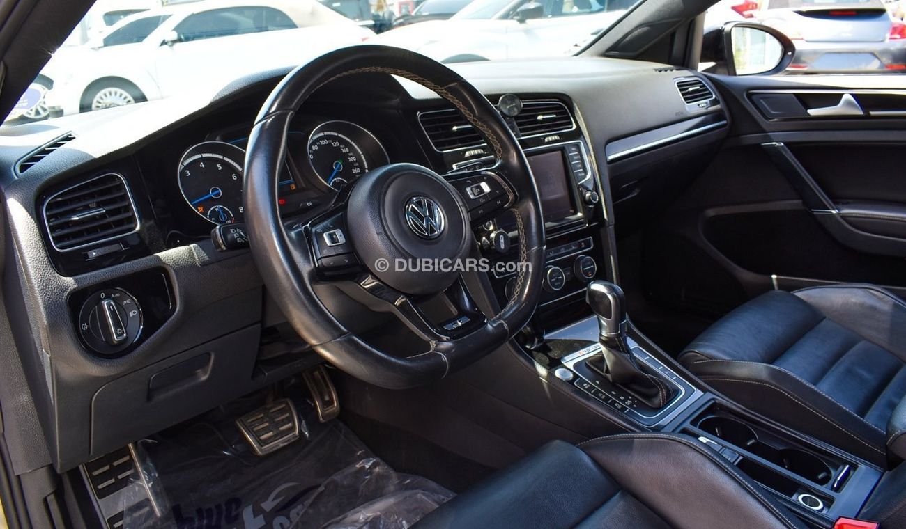 Volkswagen Golf R  4MOTION