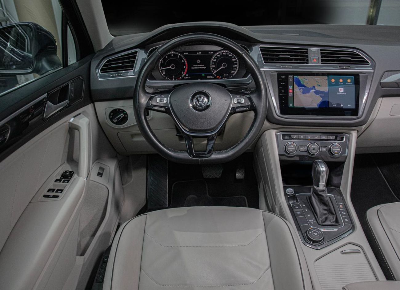 فولكس واجن تيجوان SEL 2.0L