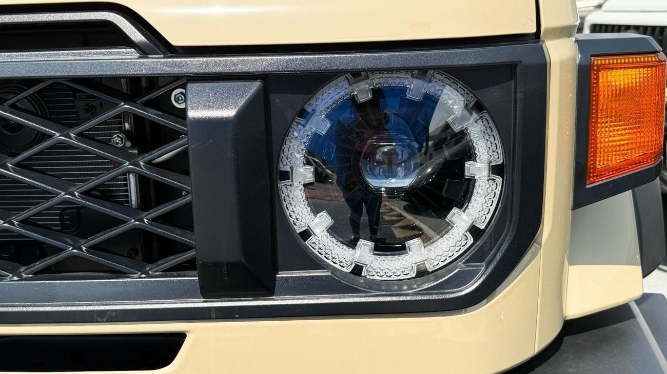 تويوتا لاند كروزر 70 TOYOTA LAND CRUISER HARD-TOP (70 SERIES) A/T 4.0L - 2025