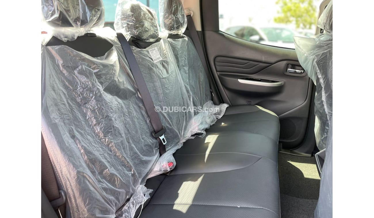 Mitsubishi L200 MITSUBISI L200 SPORTERO 2.4L DISEL