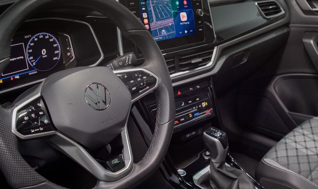 فولكس واجن T ROC R-line 1.4L