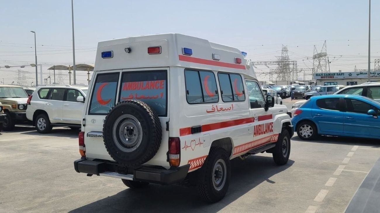 Toyota Land Cruiser 70 HT S- DLX 2026 TOYOTA LC78 2.8L DSL MT HIGHROOF AMBULANCE HT