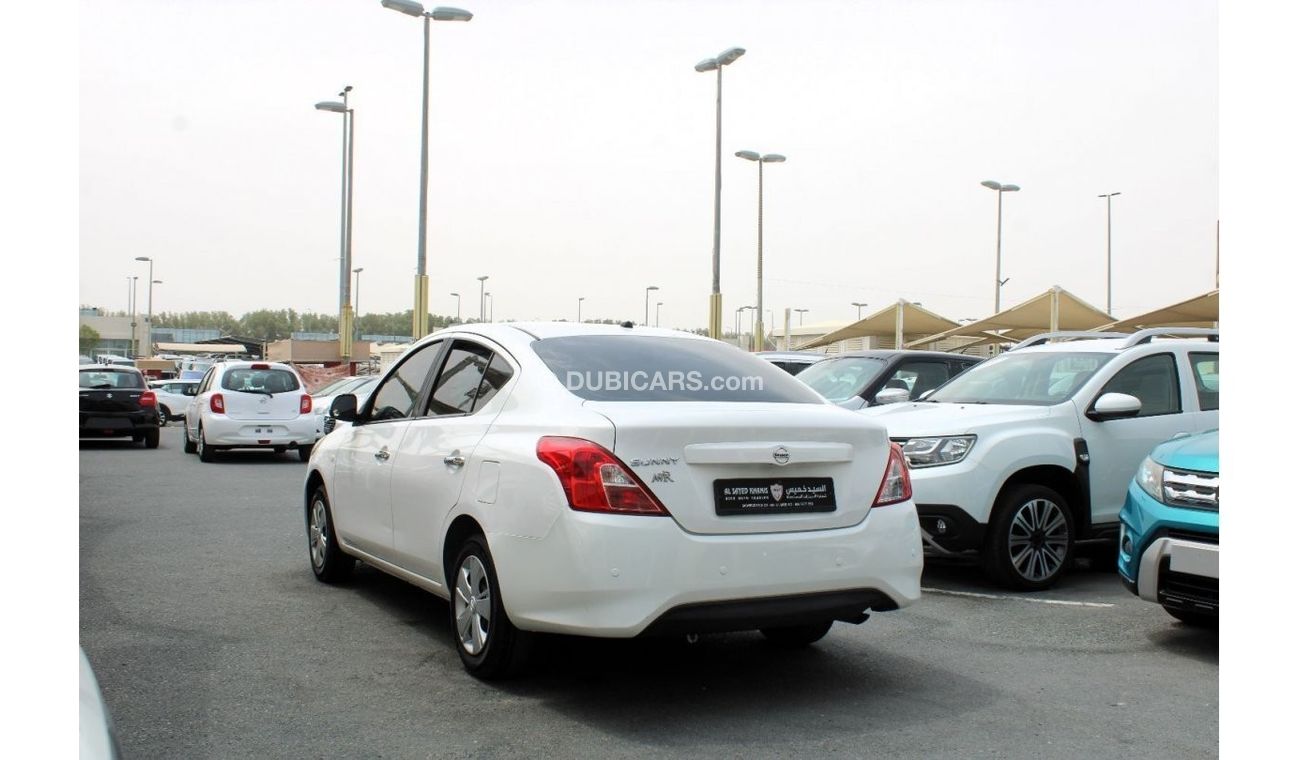 Nissan Sunny SV ACCIDENTS FREE - GCC - ORIGINAL PAINT - PERFECT CONDITION INSIDE OUT