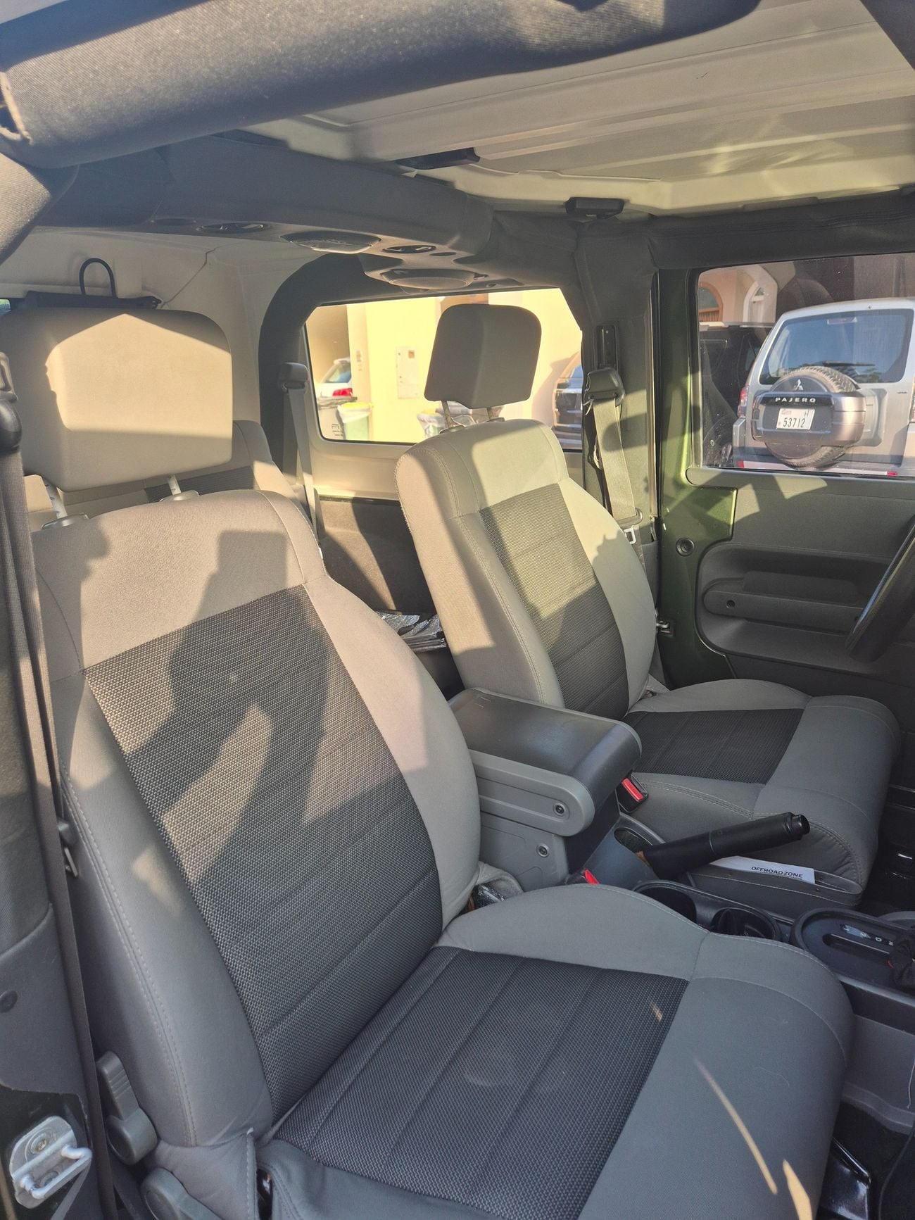 Jeep Wrangler Sport S 3.6L A/T