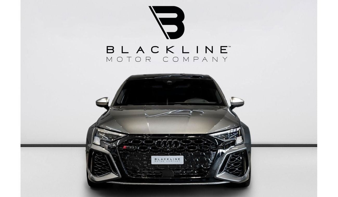 Audi RS3 TFSI quattro 2.5L Sedan