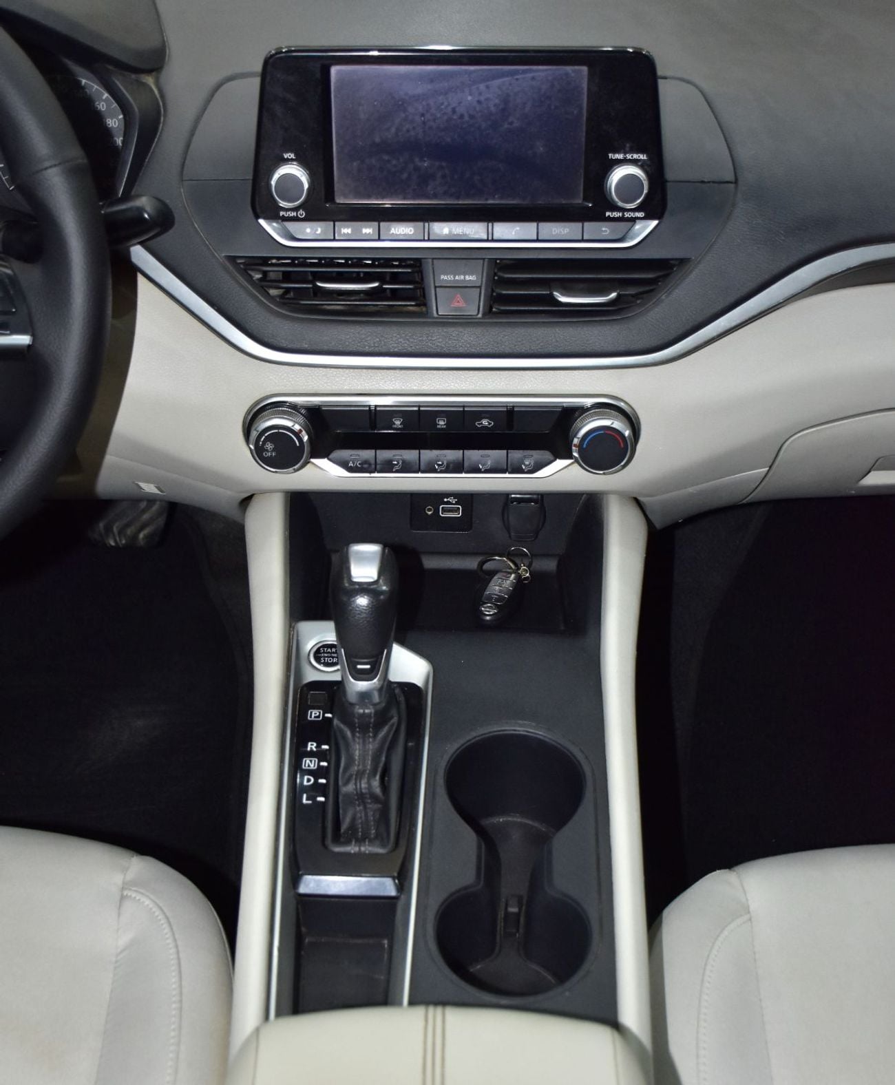 Nissan Altima EXCELLENT DEAL for our Nissan Altima ( 2020 Model ) in White Color GCC Specs