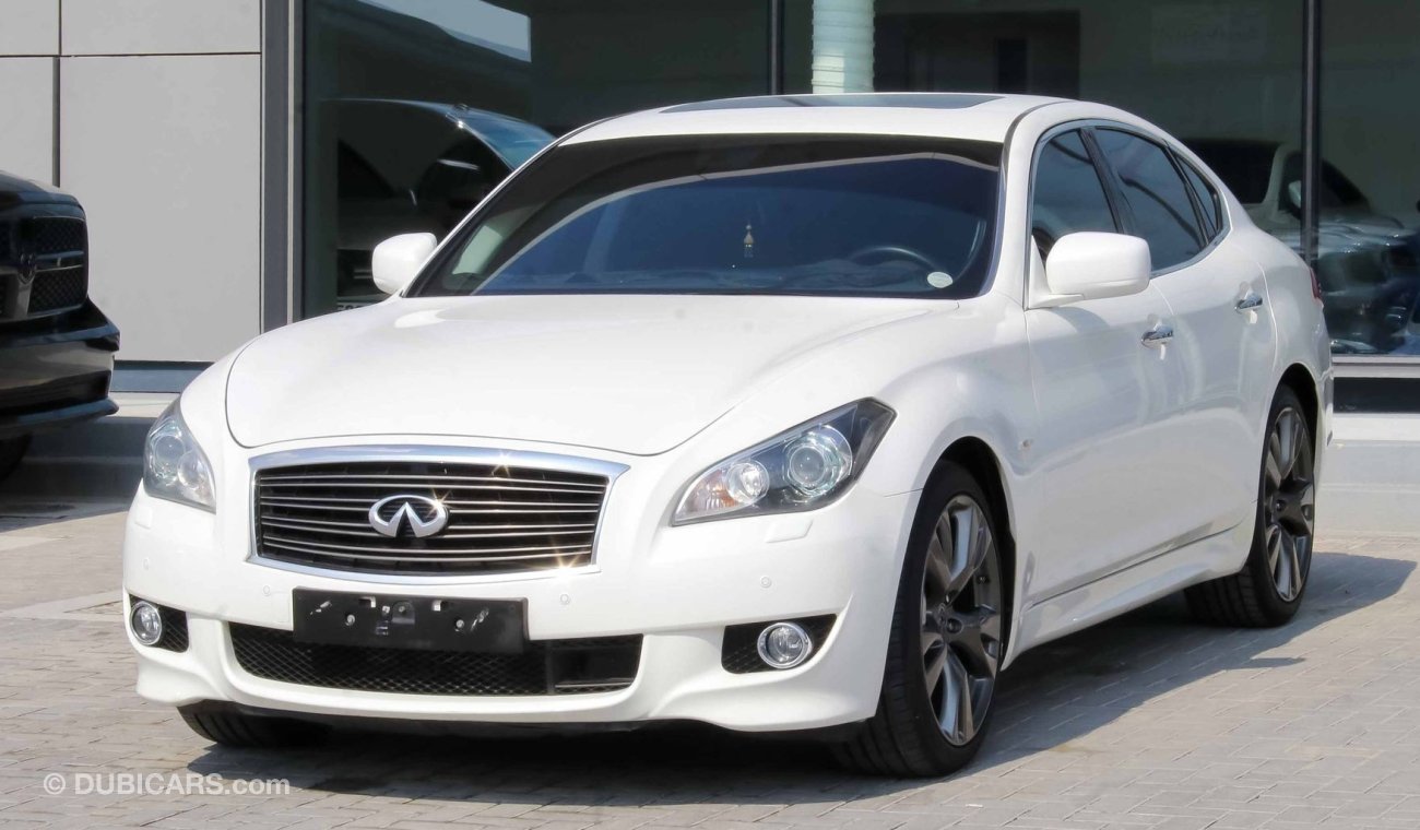 Infiniti M56 S