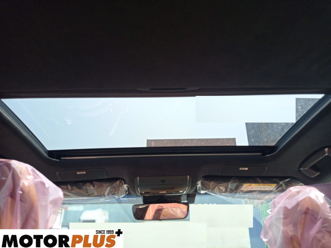 Lexus LS500 HYBRID EXCLUSIVE AWD with "Ottoman Seat”