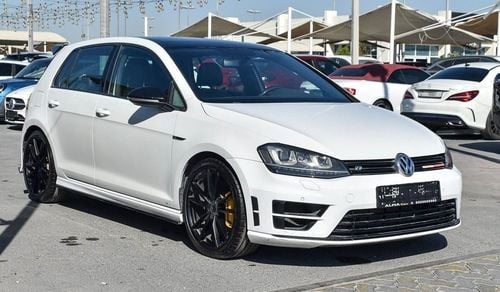 فولكس واجن جولف ار