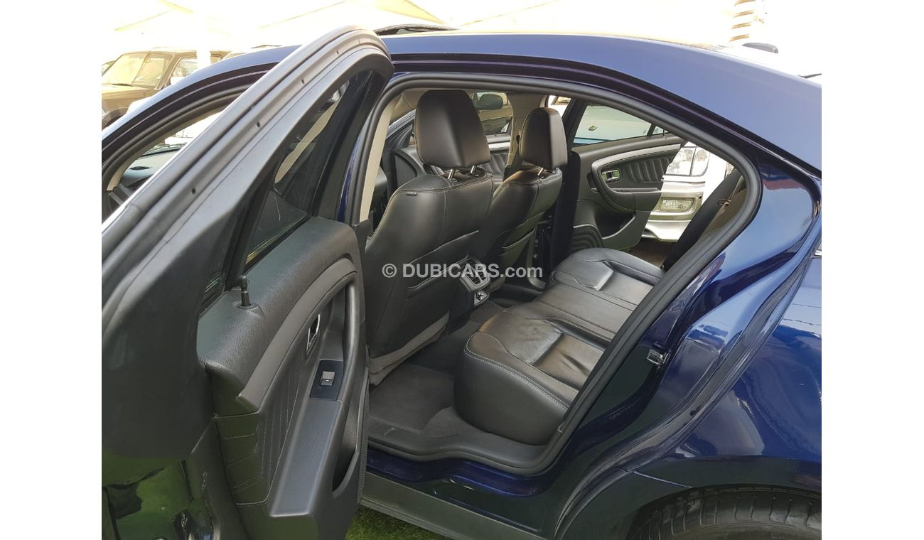 Ford Taurus Number one - hatch - alloy wheels, in excellent condition, without any costs