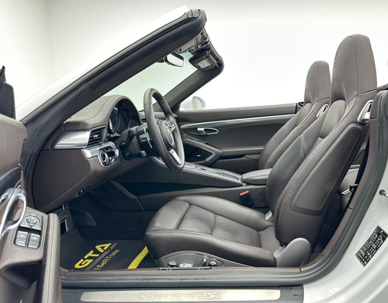 Porsche 911 2018 Porsche 911 Carrera 4S Cabriolet, Service History, Excellent Condition