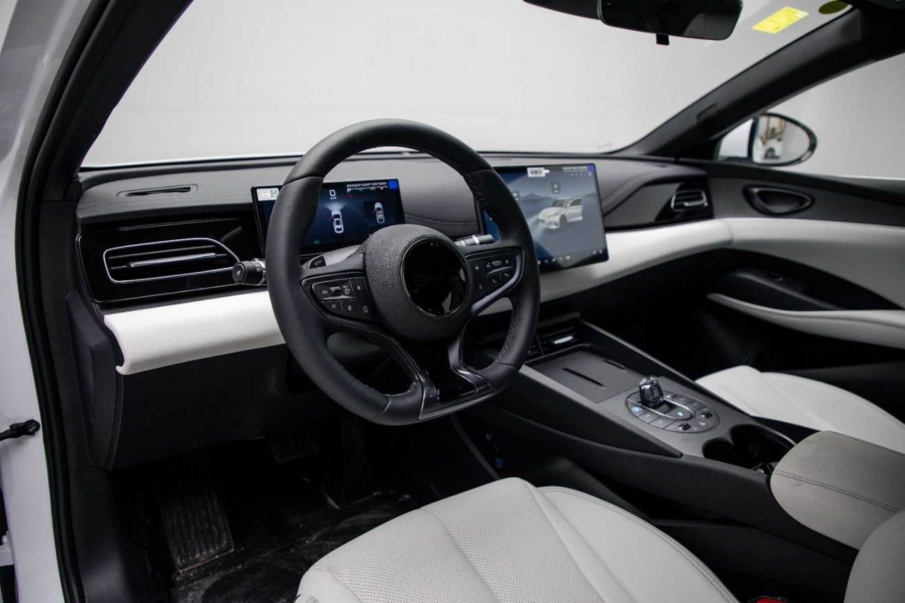 بي واي دي سيل 06 دي إم-آي ID Luxury 1.5L - White Inside Grey | Export Only