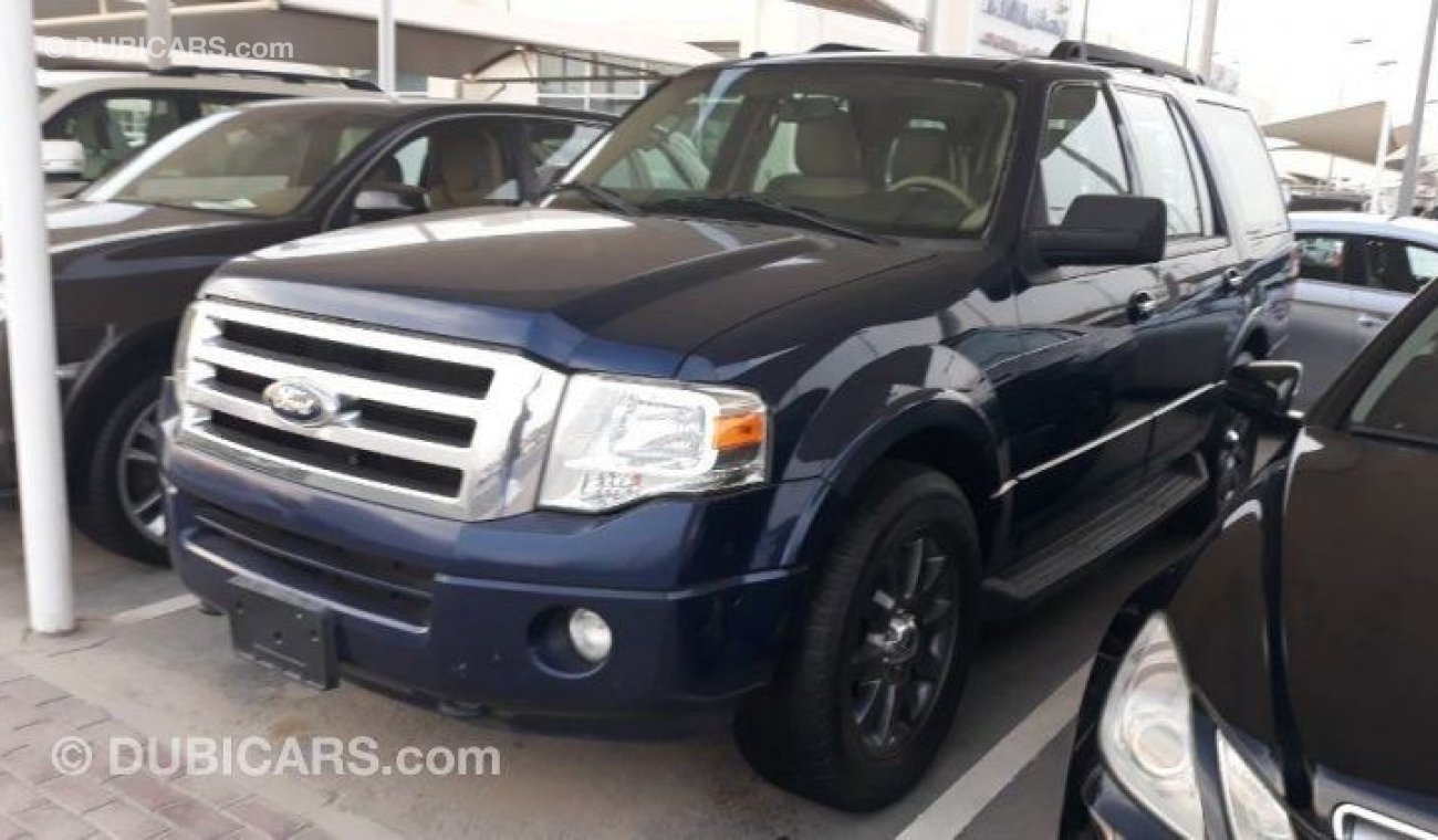 Ford Expedition 2012 Gulf Specs Full options Sunroof Leather interiors