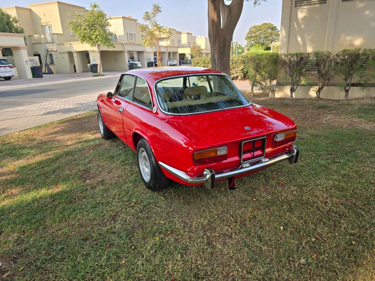 Alfa Romeo GTV ALFA ROMEO GTV 2000 L