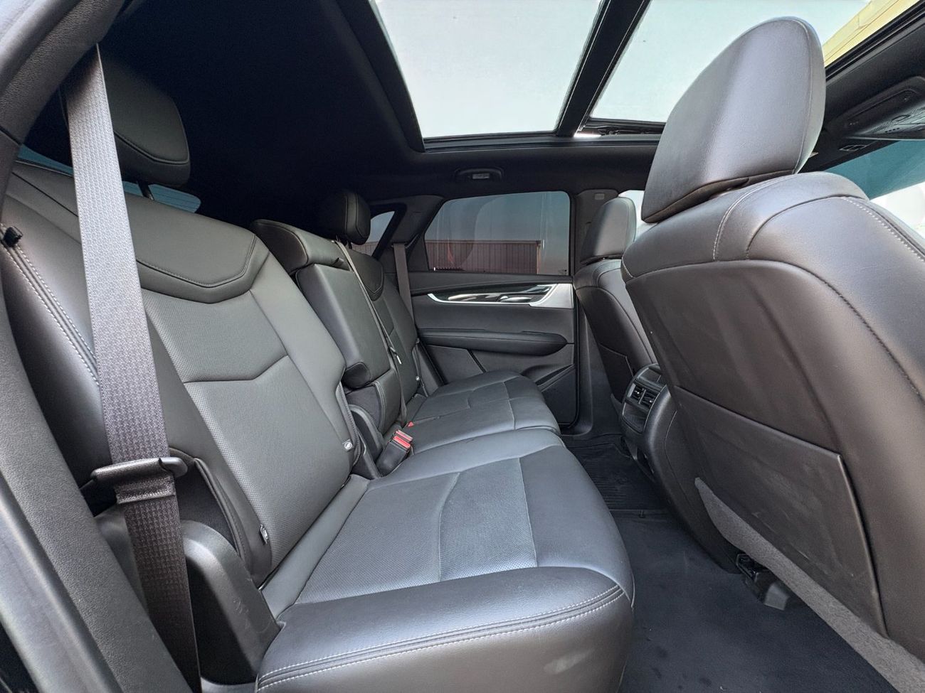 Cadillac XT5 3.6L AWD Sport 3.6L V6 | 2021 | AED 840 / Month | LOW MILEAGE