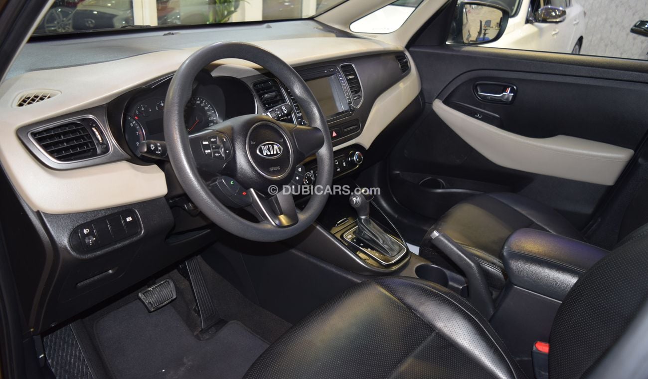 Kia Carens