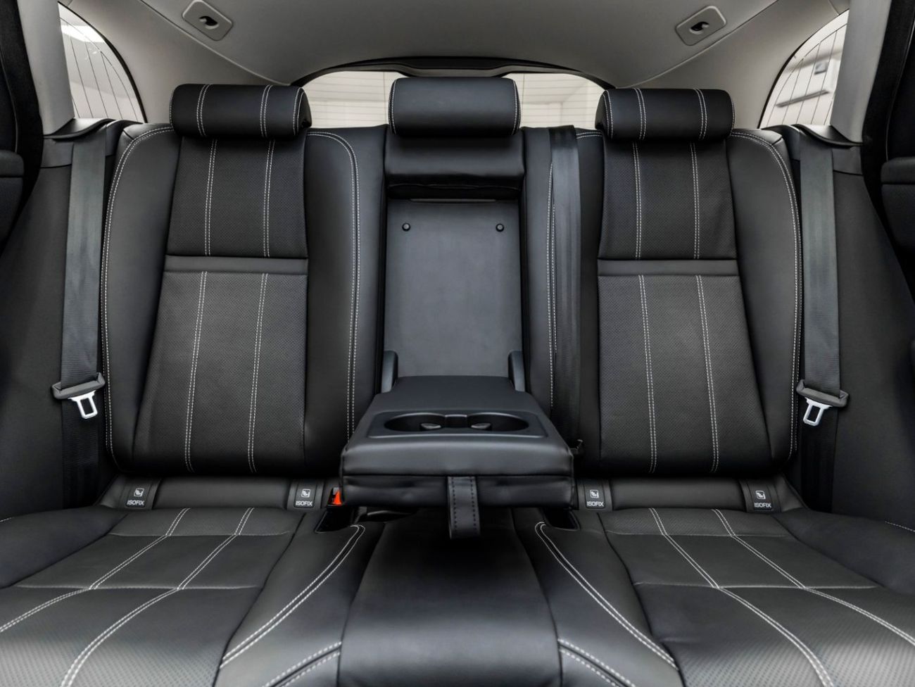 لاند روفر رينج روفر فيلار P250 2.0L (250 HP) 2021 Range Rover Velar P250 S,  Al Tayer Warranty + Service Contract, Low KMs, GC