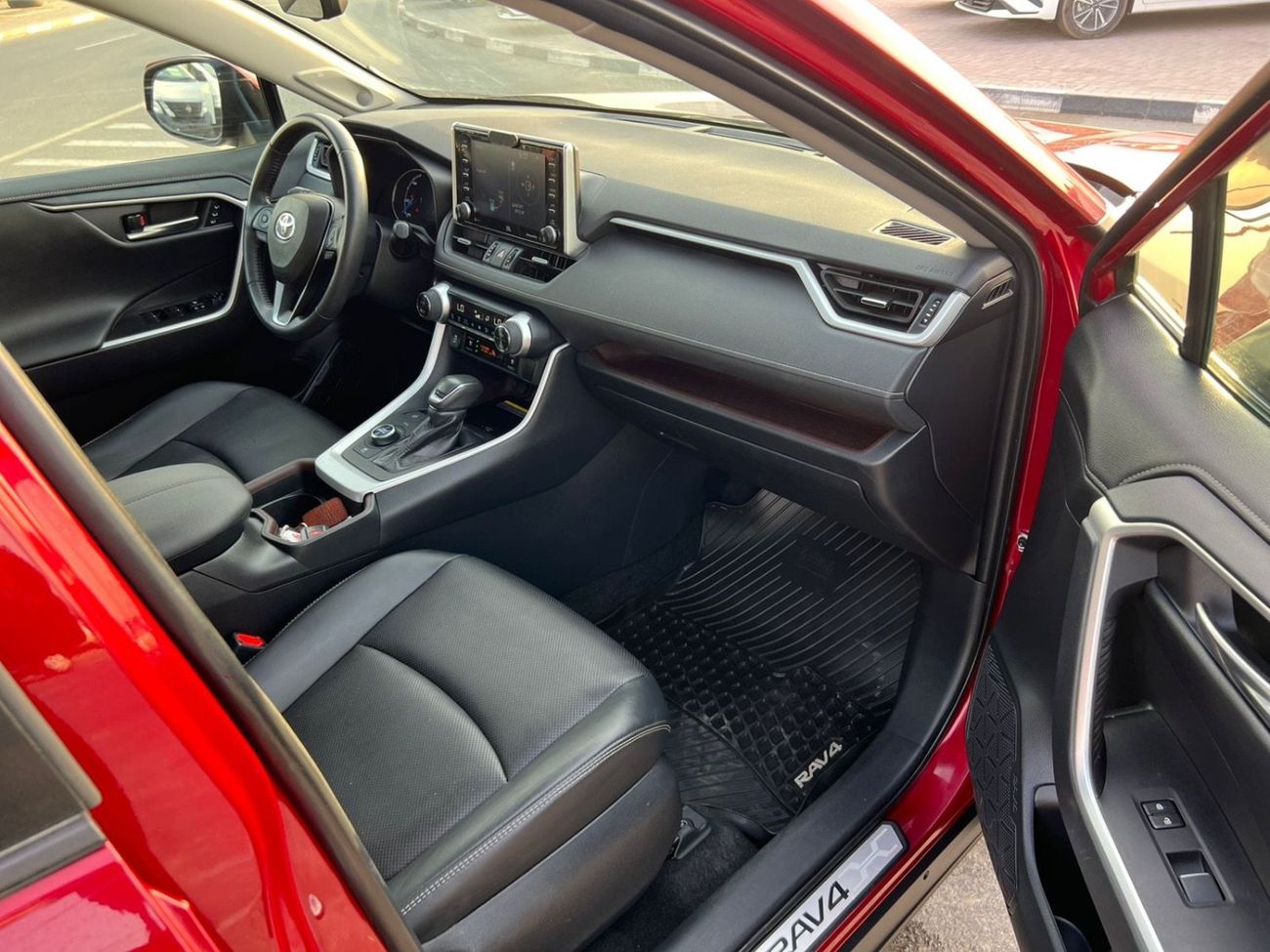 Toyota RAV4 2021 Hybrid Limited Full Option - 2.5L V4- 4x4 AWD - 360* 5 Cam - Radar & Sensors