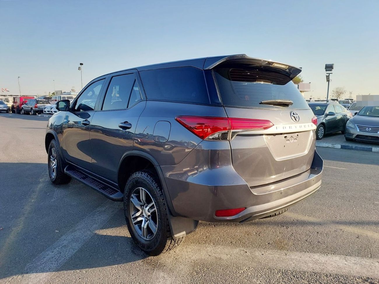 Toyota Fortuner TOYOTA FORTUNER RIGHT HAND DRIVE(PM03127)