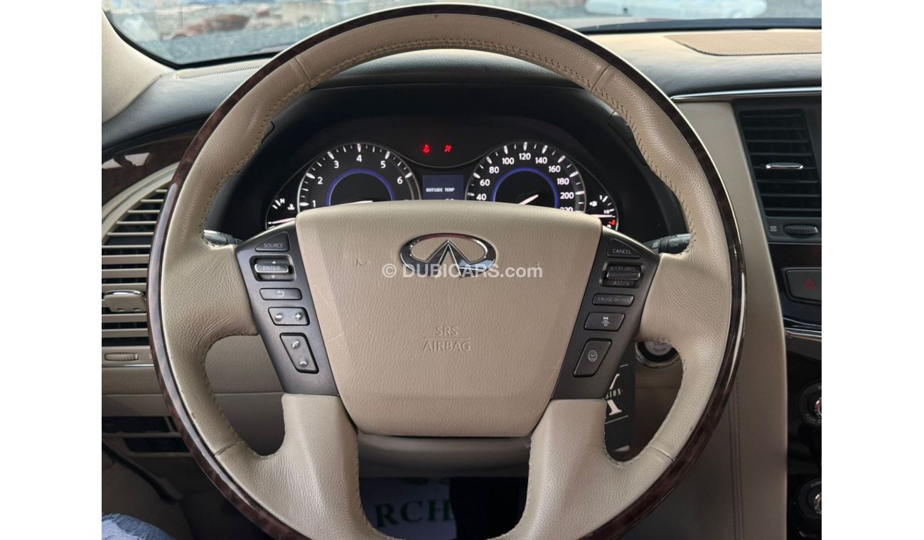 Infiniti QX56 Luxury 5.6L In excellent condition and requires no expense