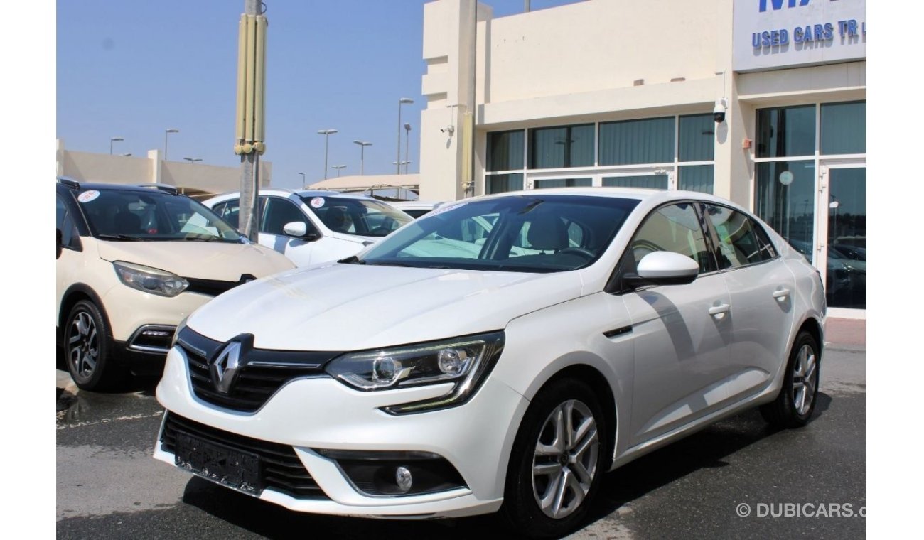 Renault Megane LE ACCIDENT FREE - GCC - CAR IS IN PERFECT CONDITION INSIDE OUT