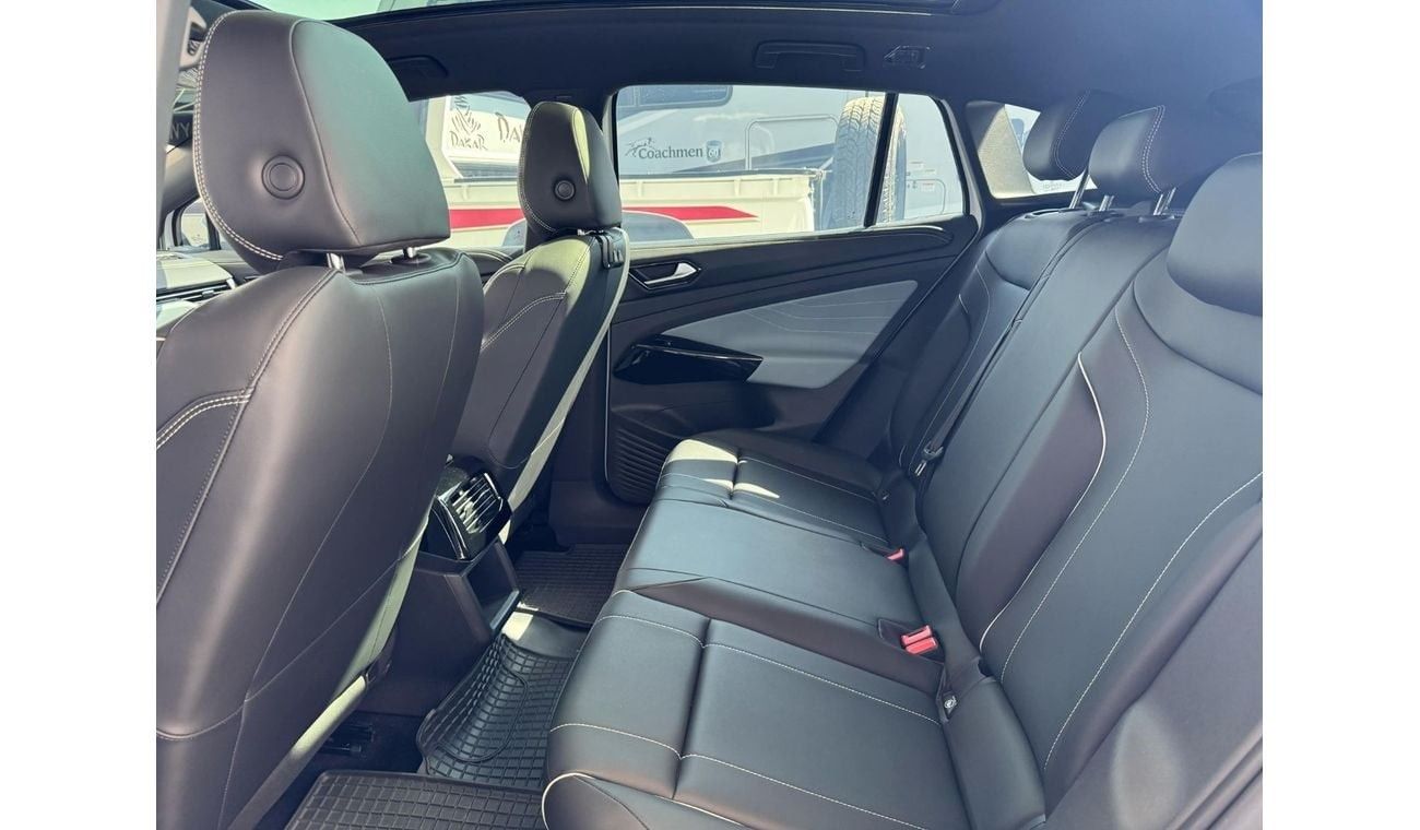 فولكس واجن ID.4 NEAT AND CLEAN LESS KILOMETER