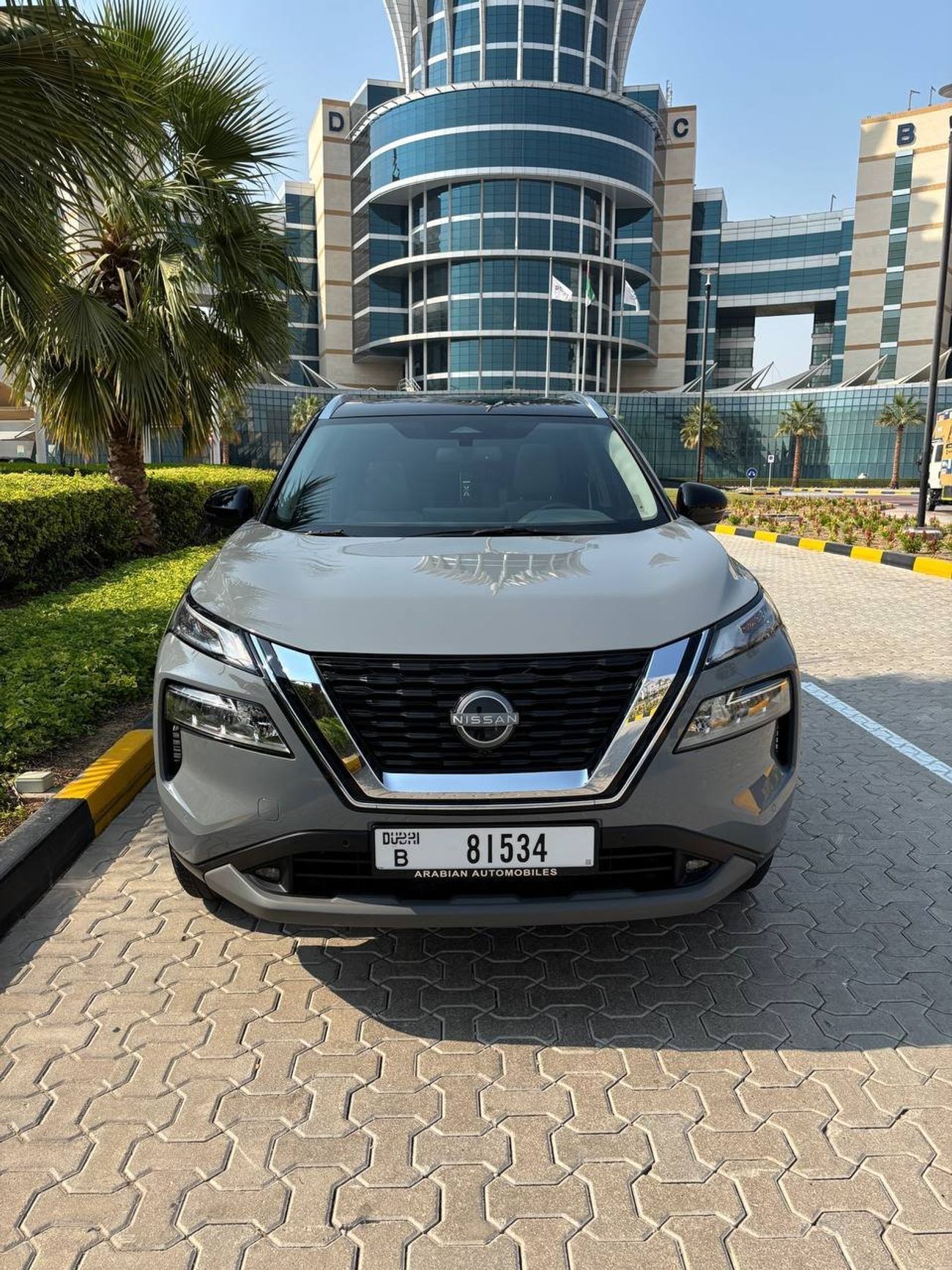Nissan XTrail SV + OPT 4WD (7-Seater)