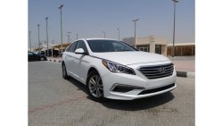 Hyundai Sonata SE - Very Clean Car