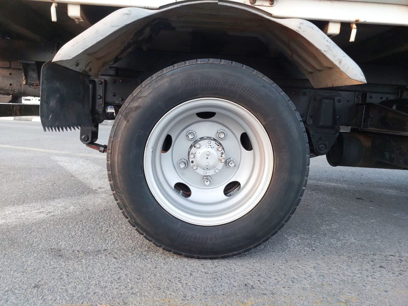 Mitsubishi Fuso Canter MITSUBISHI CANTER TRUCK RHD 1997 MODEL 4.2 L DIESEL MANUAL(PM31319)