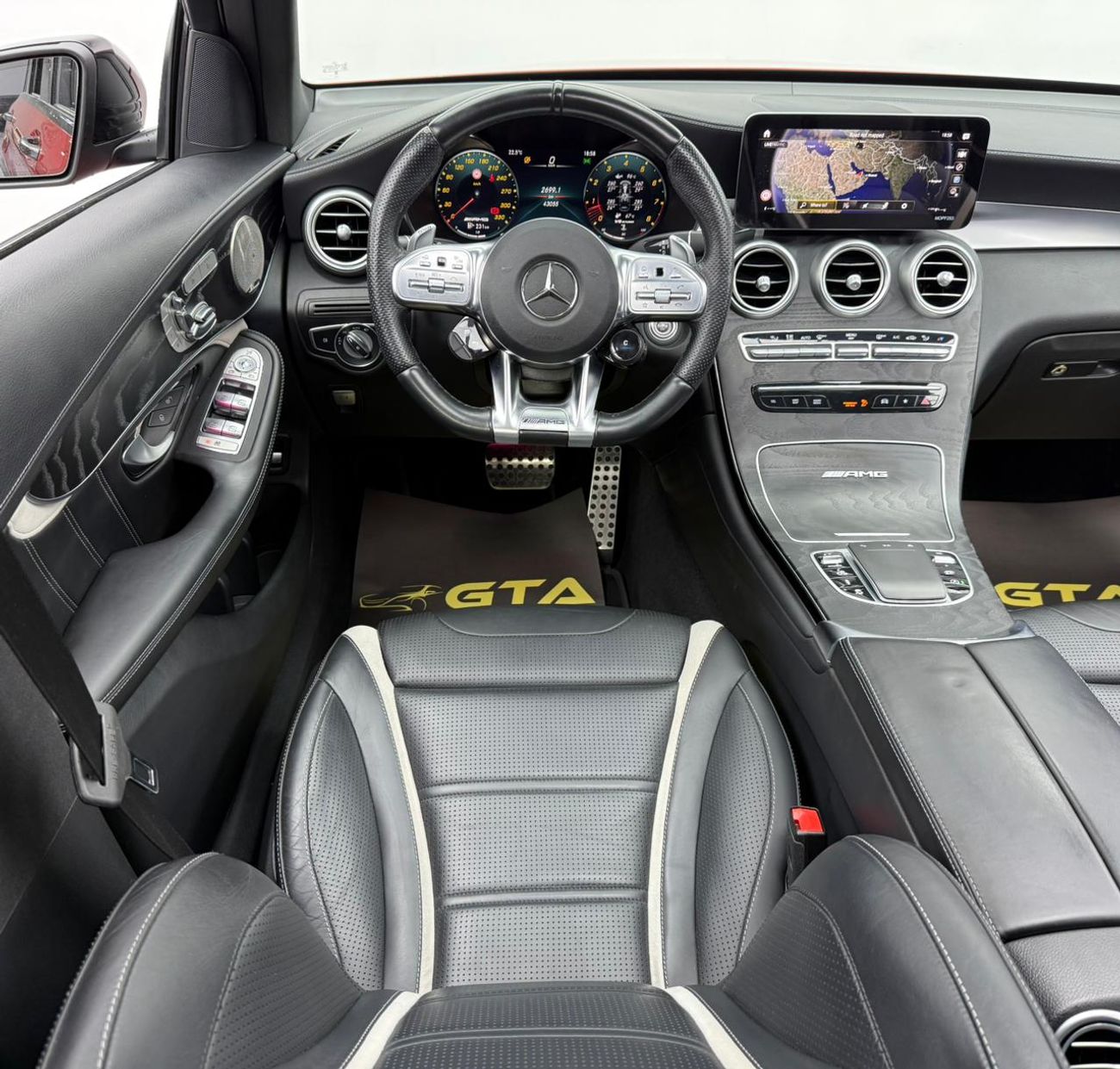 Mercedes-Benz GLC 63 S AMG 4MATIC+ 4.0L 2021 Mercedes-AMG GLC 63 S ,Warranty ,Service History ,Japanese Spec