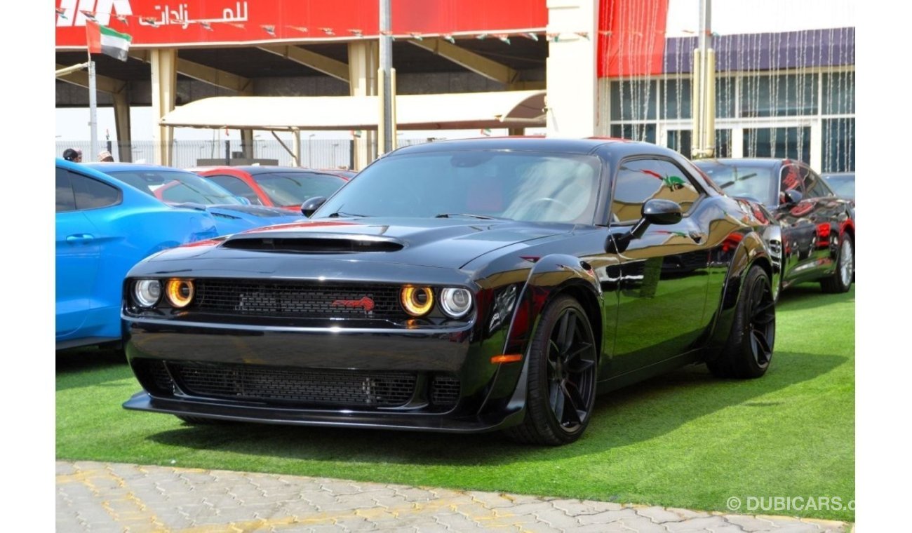 Dodge Challenger R/T CHALLENGER//HEMI 5.7L//**SRT KIT & WIDE BODY // GOOD CONDITION