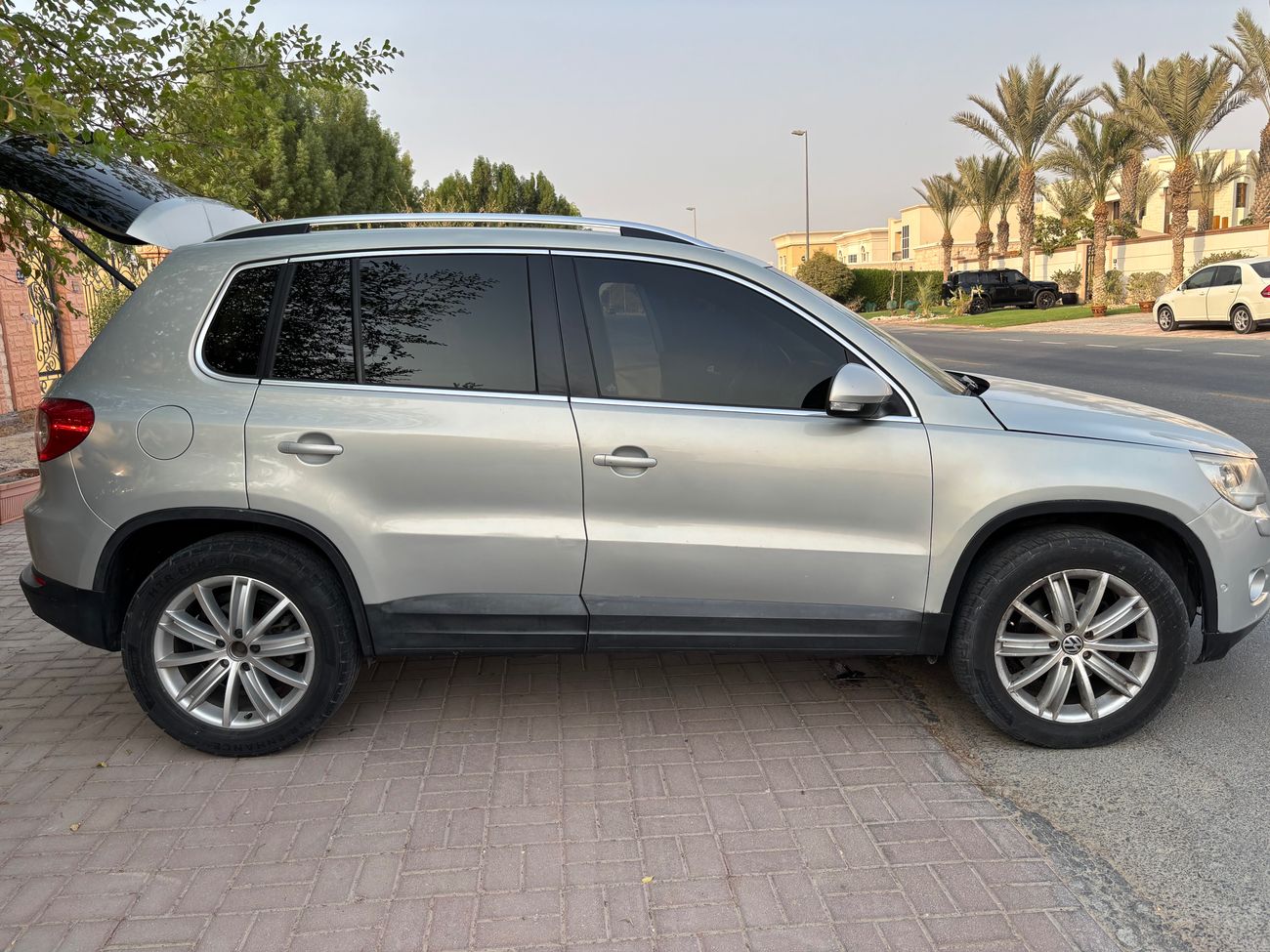 فولكس واجن تيجوان SEL 2.0L