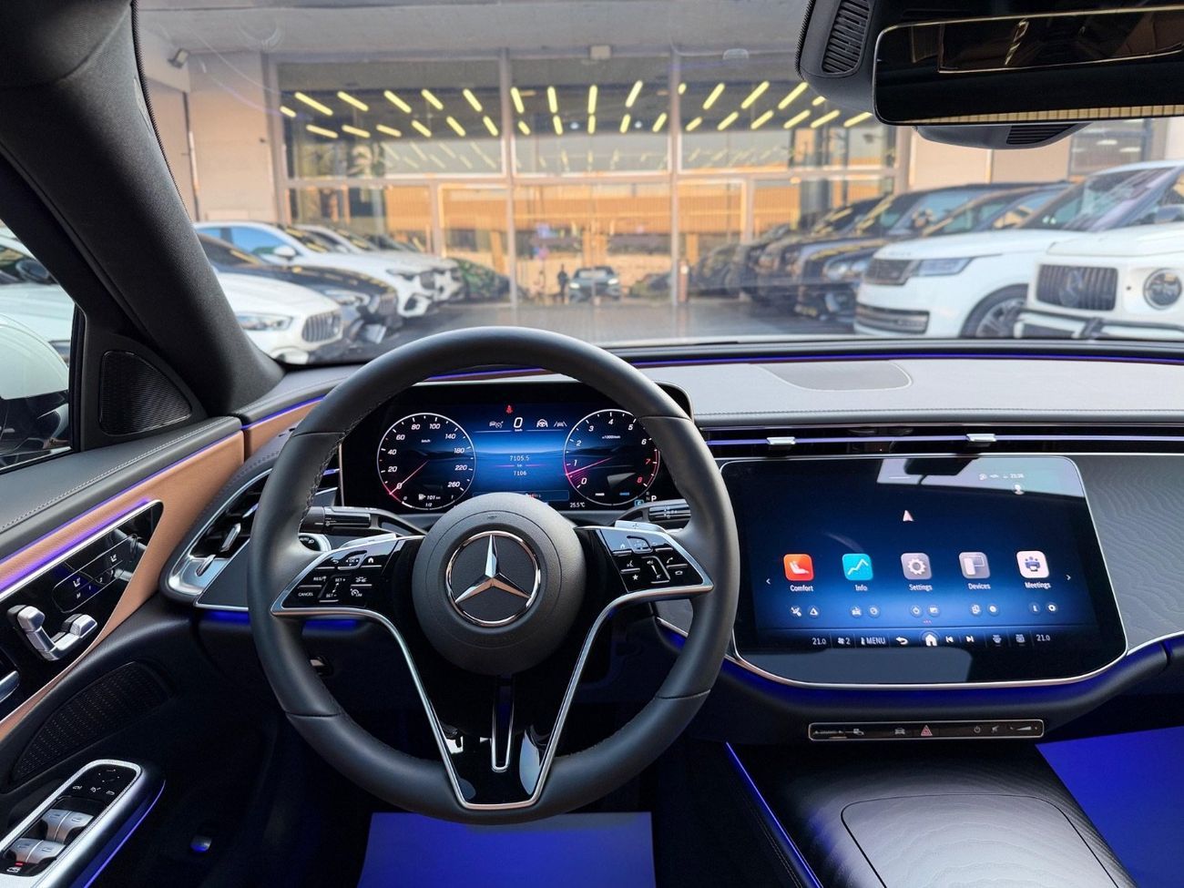 Mercedes-Benz E200 2.0L