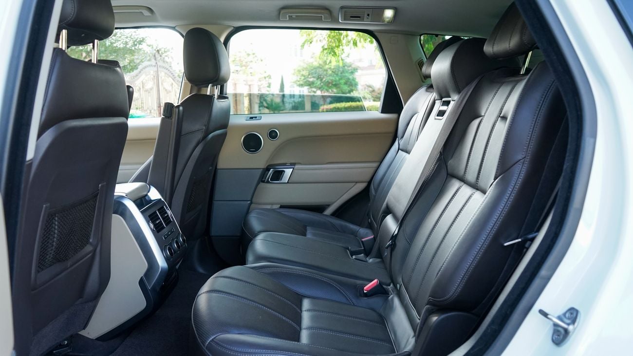 لاند روفر رينج روفر HSE 3.0L - Single owner