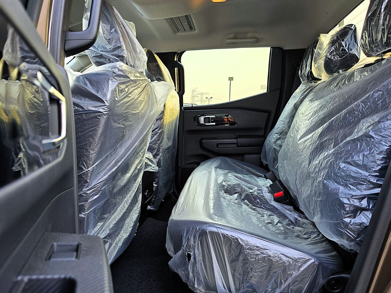 Mitsubishi L200 GL 2.4L (128 HP) Double Cab Utility L200 Pickup 4WD GL Petrol DC 5M/T - 2.4L 2025 Model Brown Color