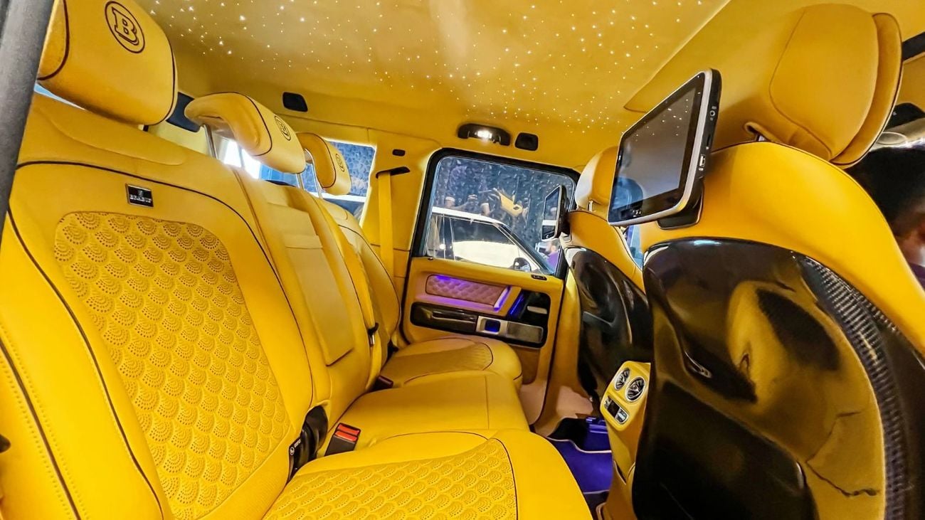 BRABUS 900 - Mercedes-AMG G 63 G900 With rear Screen