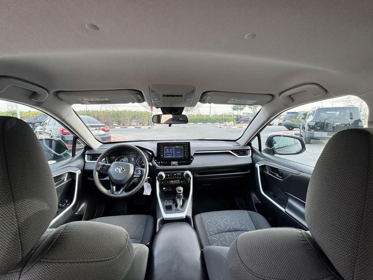 Toyota RAV4 2020 LE AWD CANADA SPEC