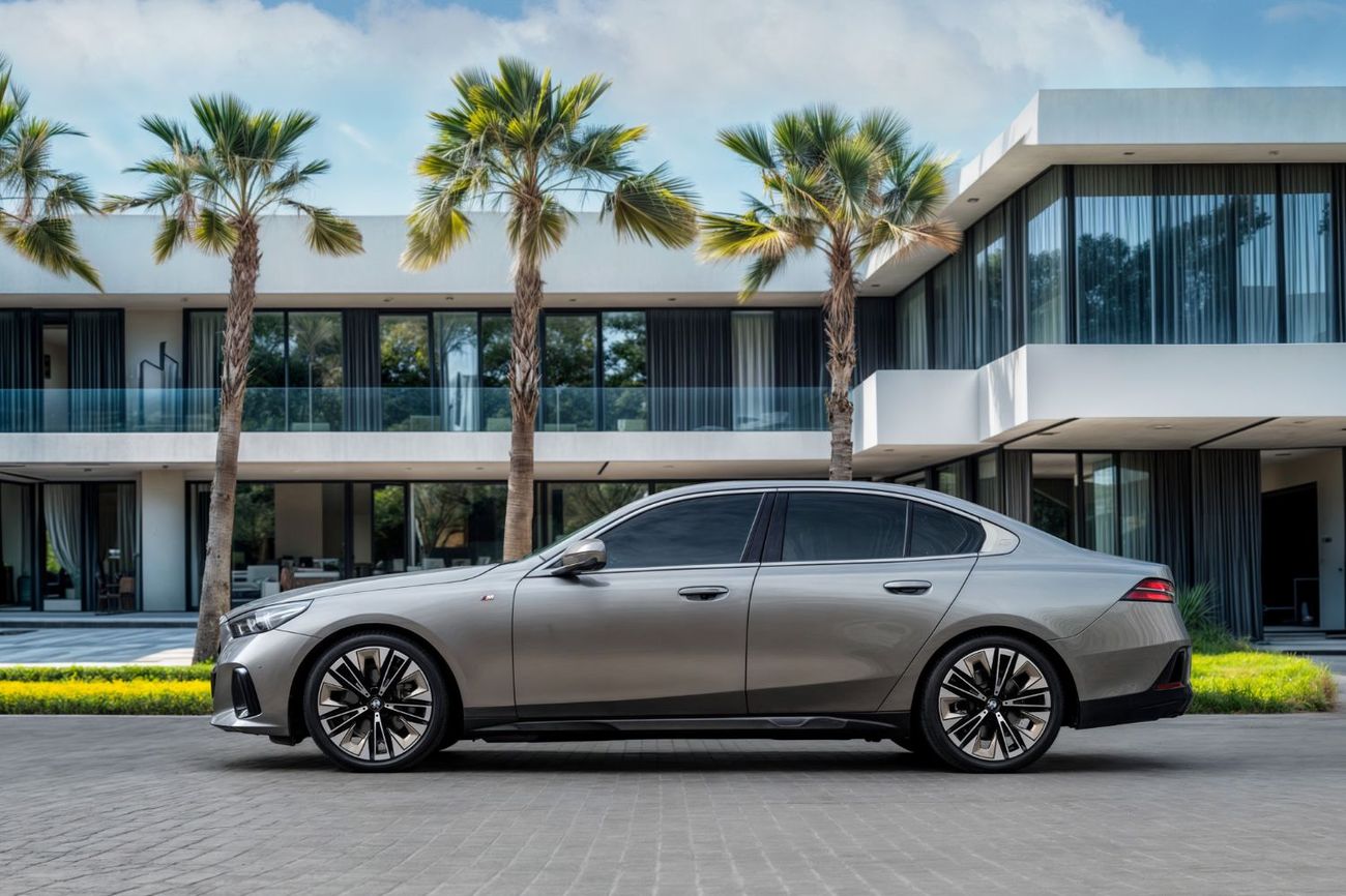 BMW 520i 520i M Sport | 5,092 P.M  | 0% Downpayment | Agency Warranty!