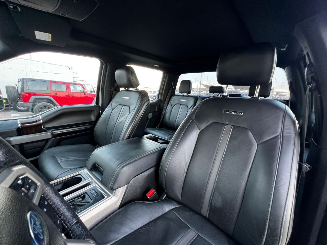 Ford F 150 FORD F-150 PLATINUM 2015 GCC PERFECT CONDITION