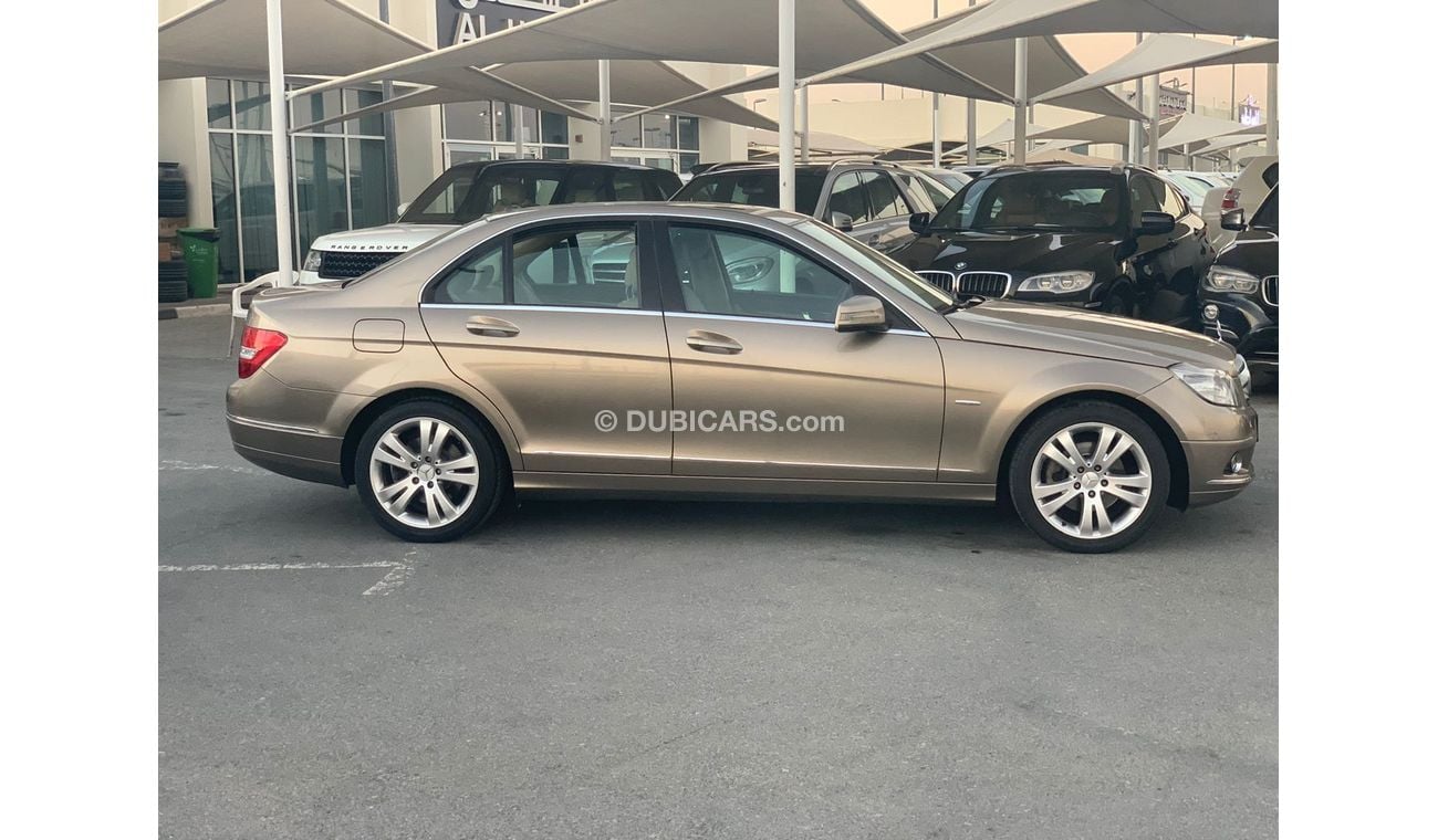مرسيدس بنز C 220 Mercedes C200  2009