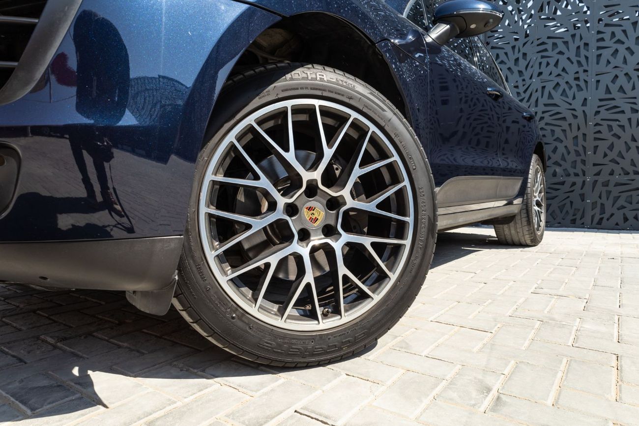 Porsche Macan Std 2.0L (252 HP)