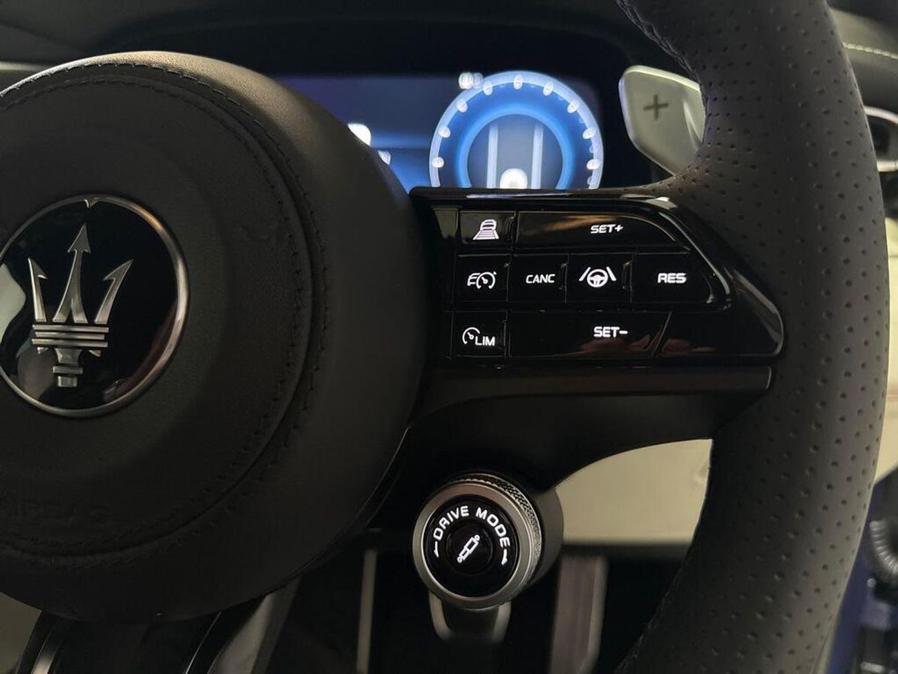 Maserati Grecale 3.0 V6 Trofeo ZF 4WD Euro 6 (s/s) 5dr (EXPORT ONLY) right hand drive