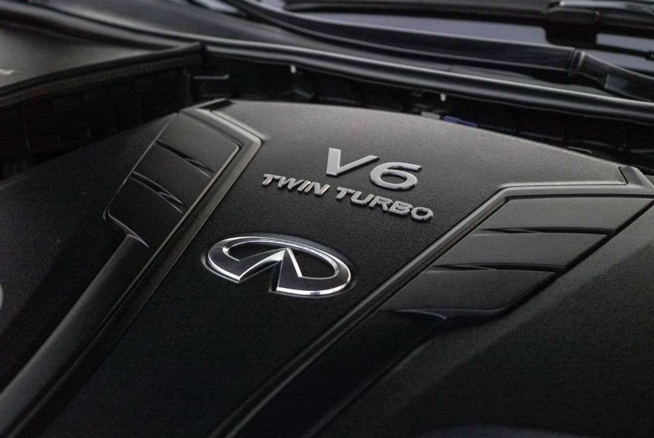 Infiniti Q50 Luxe V37