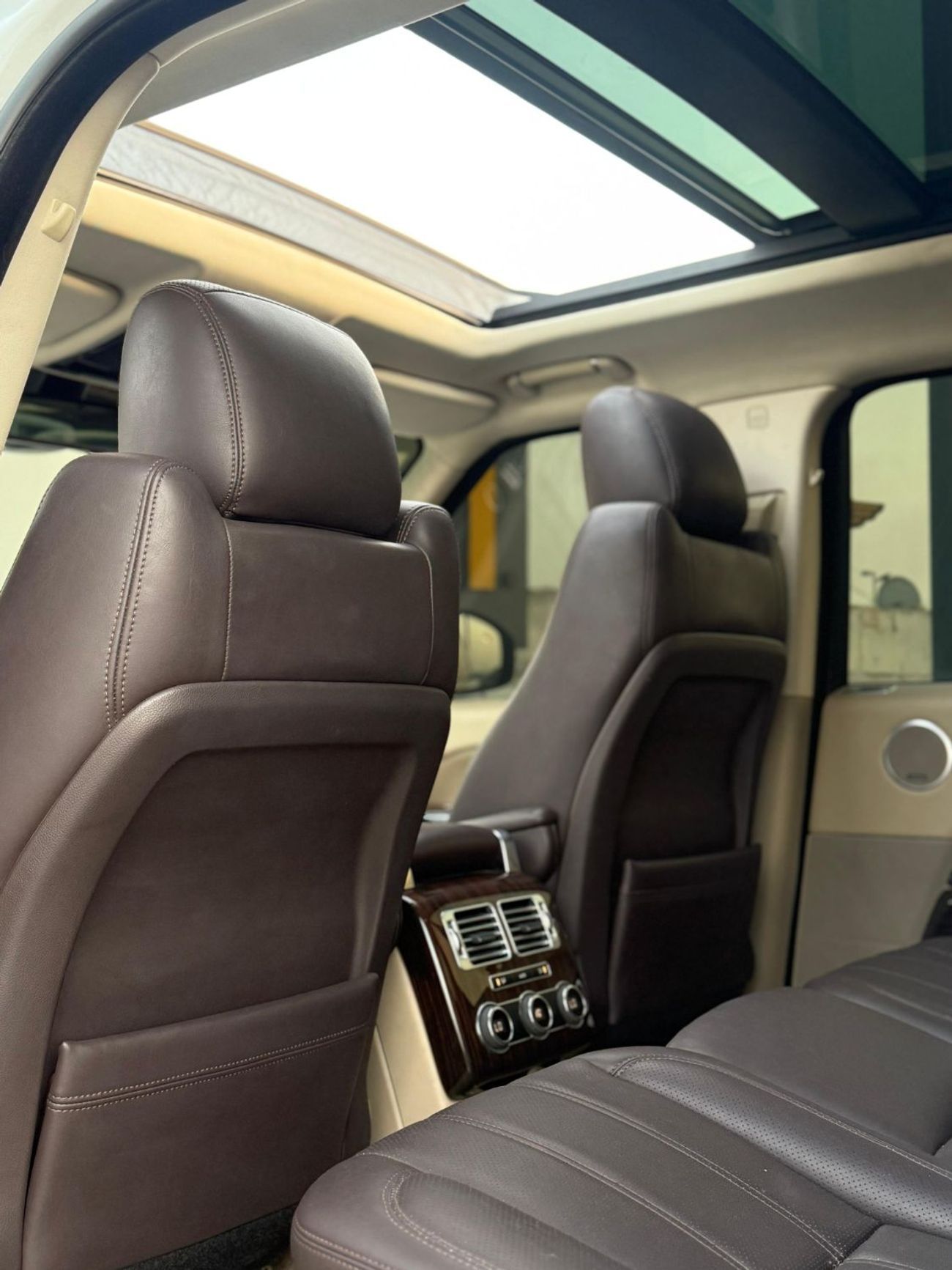 Land Rover Range Rover Vogue SE 5.0L