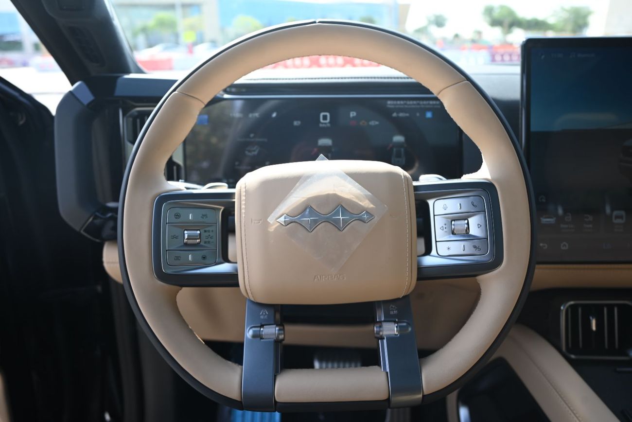 بي واي دي ليوبارد 8 Smart and Brave Flagship Edition (7 Seats)